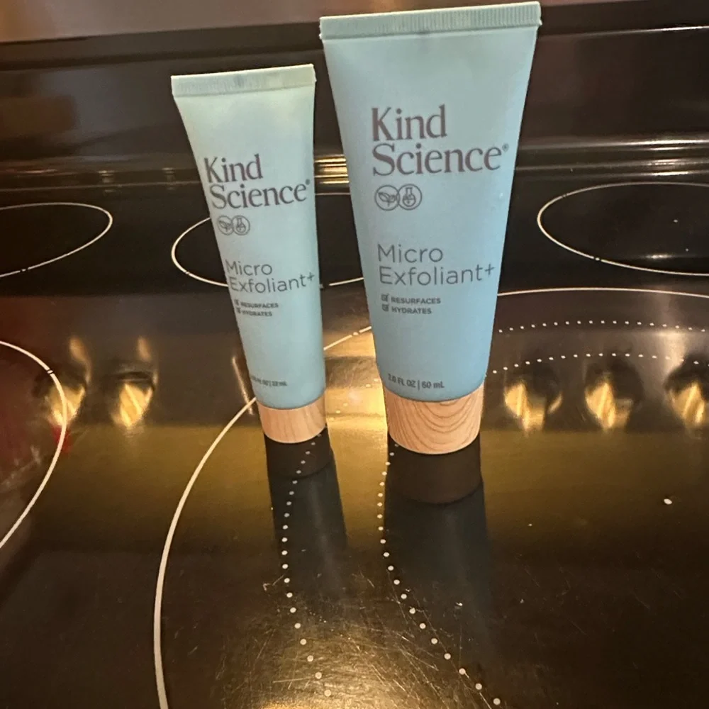 Kind Science Micro Exfoliant - Picture 2 of 5